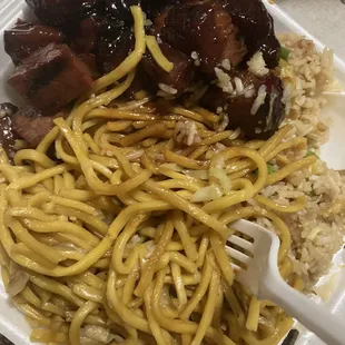 Noodles with bbq pork