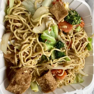 Low Calorie Tokyo Yakisoba with Tofu