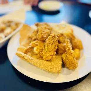 Fried 2 Fish, 6 Oyster Platter with fried shrimp and fried rice