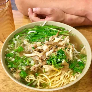 40. Chicken Vermicelli Rice Noodle Soup