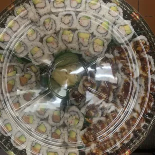 a plate of sushi