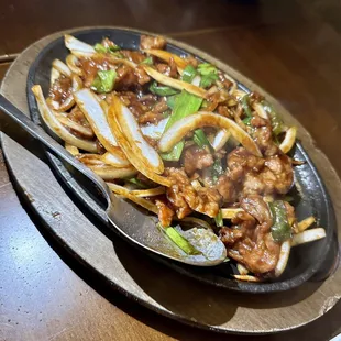 Mongolian beef with sizzling hot plate