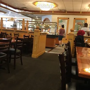 sushi and sashimi, interior