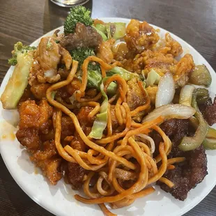 ramen and noodles, food