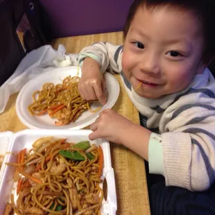 ramen and noodles, food