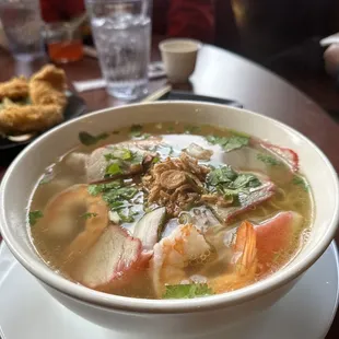 Egg Noodles seafood soup