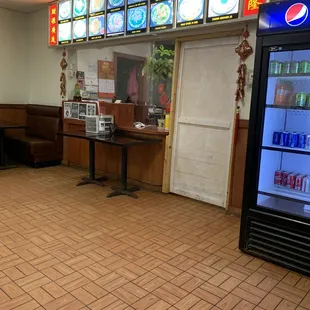 Walk up orders and pickup area