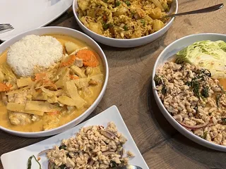 Ta Lew Thai Bistro 2