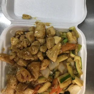 ramen, ramen and noodles, noodle soup, food, noodle dish, noodles