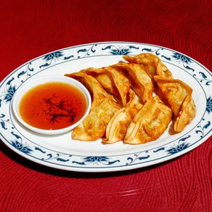 Dumplings w/ Soy Garlic Dipping Sauce