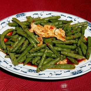 Pad Prik Khing (Curry String Beans w/ Chicken)