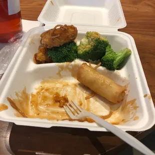 Egg roll broccoli and chicken