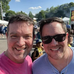 Les R. &amp; Chris H.