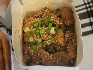 Shangri-La III Carry Out