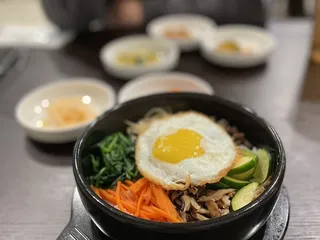 Mama's Kitchen