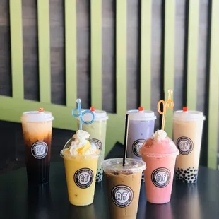 Thai Iced Tea, Matcha, Taro, House Milk Tea, Vietnamese Iced Coffee, Mango &amp; Strawberry Smoothie