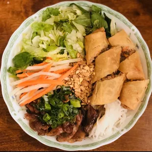 Rice vermicelli pork n egg rolls