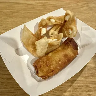 Egg roll and won ton