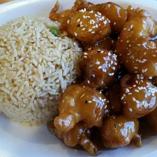 Sesame Chicken w/ fried rice