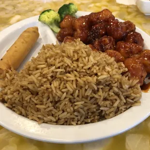 22. General Tso's Chicken Lunch Special $8.22 post-tax