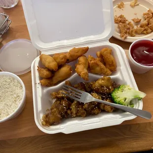 Sesame chicken, sweet and sour chicken and Steamed rice