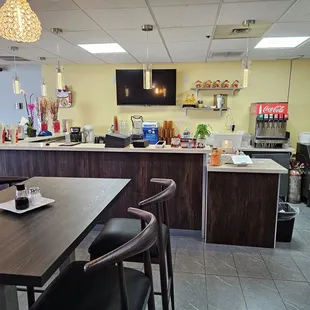 Order, pay, and pickup here