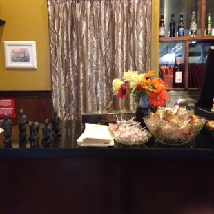 sushi and sashimi, interior