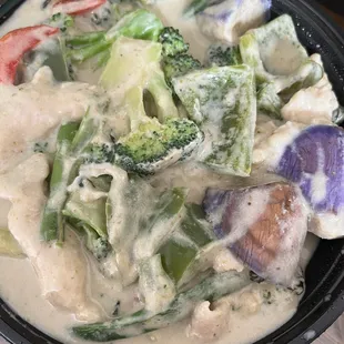 Green curry chicken large. Very tasty and a nice amount of spice