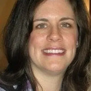 Lisa R.
