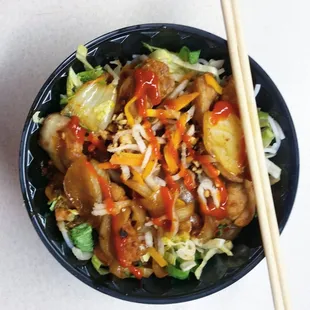 Spicy chicken vermicelli salad