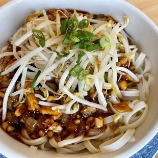 2. Dan Dan Noodle @ColumbusFoodDude