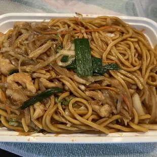 Lo Mein