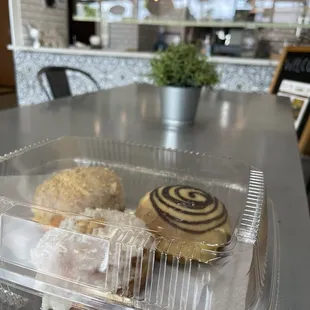 food, dessert, cupcakes