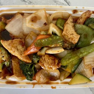 Vegetables and Tofu in Szechuan Sauce