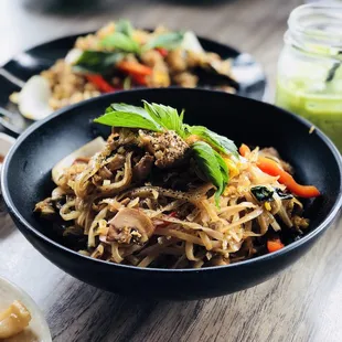 food, ramen and noodles