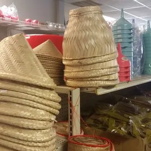 Hard to find the bamboo baskets for making tradional Thai sticky rice.  Huge selection