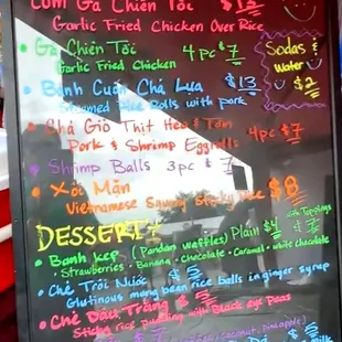 Screenshot of a vendor's menu from Hội Chợ Đêm Jacksonville's video on their FB page.