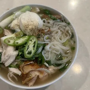 All the ingredients to make phở gà