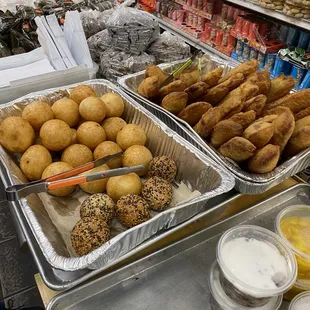 Sesame Balls, Fried Banana