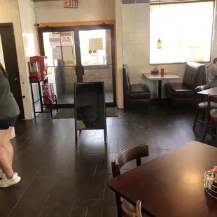 Picture of dining room