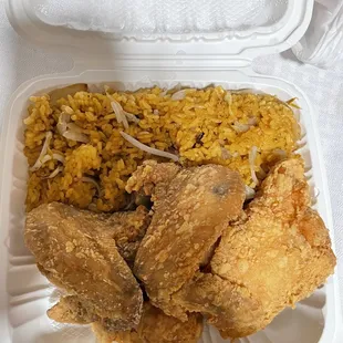 3 wings with fried rice