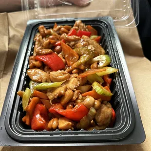 Cashew Chicken