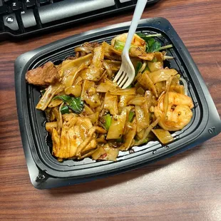 Combo Drunken Noodles