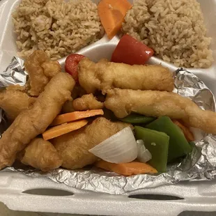 Sweet n sour chicken lunch