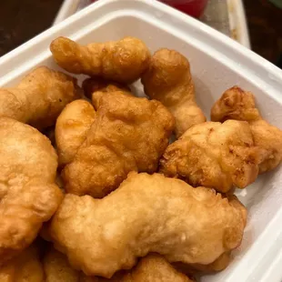 Sweet and sour chicken - sauce on the side