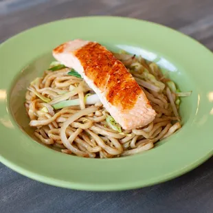 Grilled salmon with chowmein