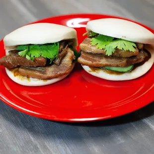 Pork belly steamed sandwich bao