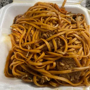 Beef Lo Mein