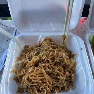 Combination Pad Thai