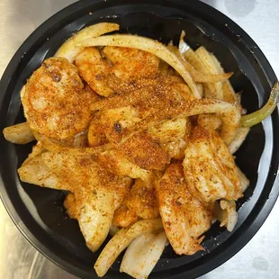 Steamed Jumbo Shrimp with Old Bay and Onions